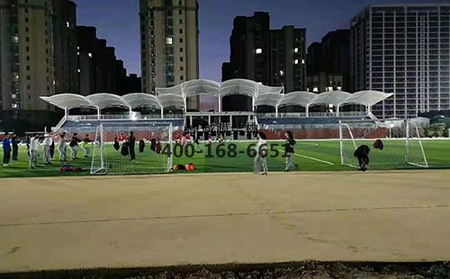 鄭州十八中<font color='red'>膜結(jié)構(gòu)看臺</font>/頂棚項(xiàng)目工程動態(tài)