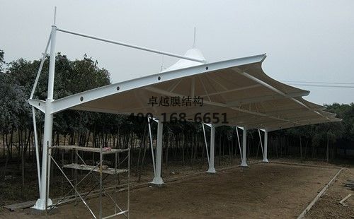 新鄉(xiāng)力之星<font color='red'>膜結(jié)構(gòu)車棚</font>/罩棚工程動態(tài)