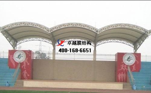 湖北<font color='red'>膜結(jié)構(gòu)看臺</font>/主席臺【湖北城市職業(yè)學(xué)校等】設(shè)計施工案例