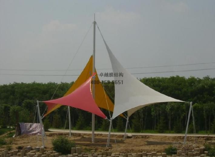 荊門(mén)張拉<font color='red'>膜結(jié)構(gòu)景觀</font>小品【案例圖片】 　　