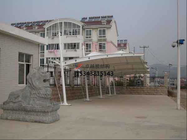 宿州<font color='red'>污水池加蓋</font>膜結(jié)構(gòu)遮陽(yáng)棚【生產(chǎn)銷售】 　　