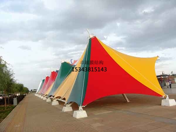 嘉峪關(guān)<font color='red'>膜結(jié)構(gòu)景觀</font>【專業(yè)設(shè)計(jì)公司】