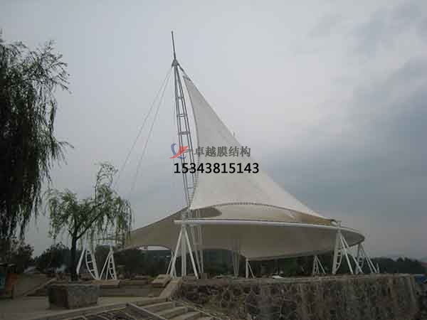 平?jīng)?font color='red'>膜結(jié)構(gòu)景觀</font>【專業(yè)設(shè)計(jì)公司】
