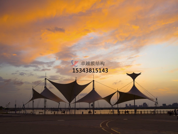 雅安<font color='red'>膜結(jié)構(gòu)景觀</font>施工【生產(chǎn)廠家】