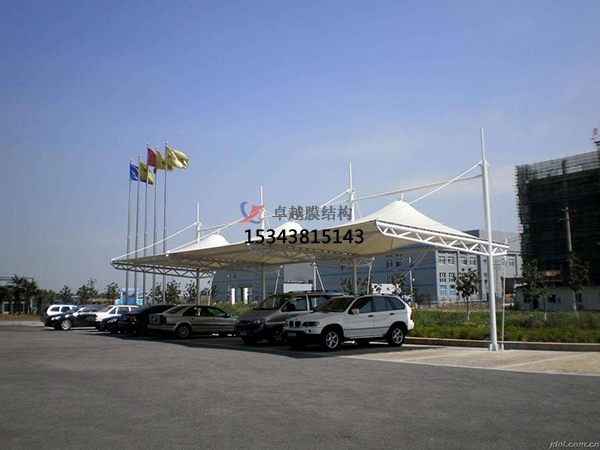 鳳岡<font color='red'>膜結(jié)構(gòu)停車棚</font>【遮陽(yáng)棚廠家】生產(chǎn)設(shè)計(jì)