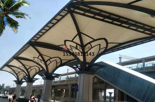 <font color='red'>張拉膜結構</font>遮陽雨棚能抵抗多少級臺風暴雨？