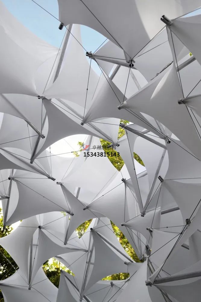 <font color='red'>張拉膜結構</font>如何在環(huán)境景觀獨樹一幟