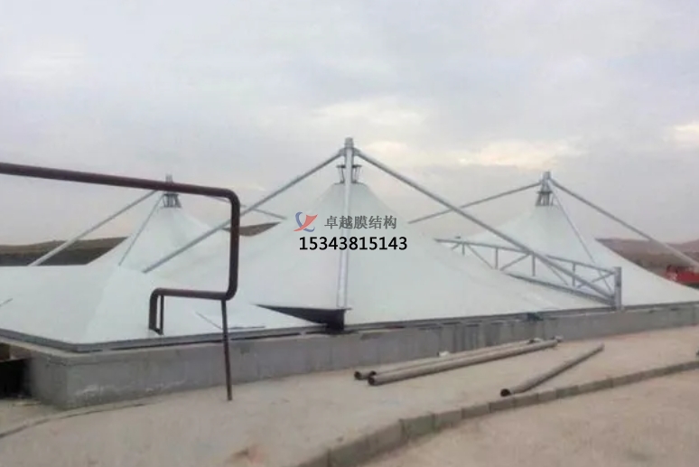 <font color='red'>污水池加蓋</font>膜結(jié)構(gòu)的意義與優(yōu)勢