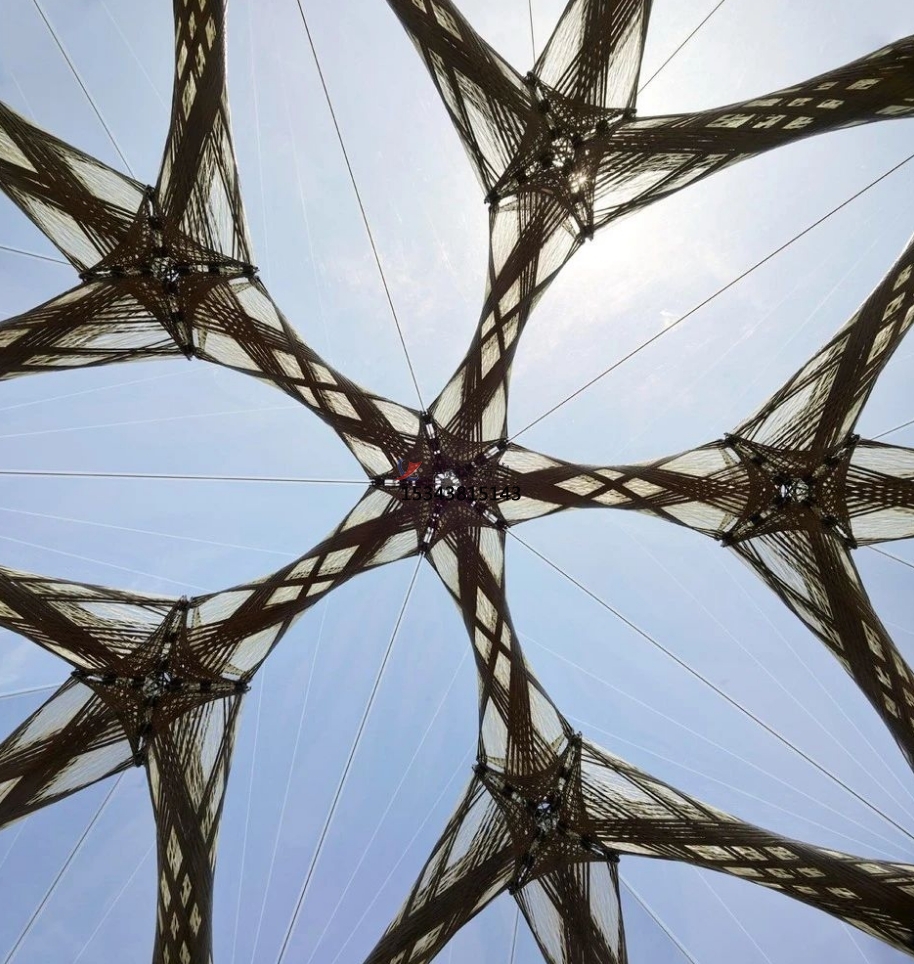 ETFE膜結(jié)構(gòu)多少錢一平方？為啥ETFE這么貴？