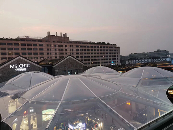 ETFE膜結(jié)構(gòu)材料的種類有哪些？如何選購適合自己的ETFE膜結(jié)構(gòu)？